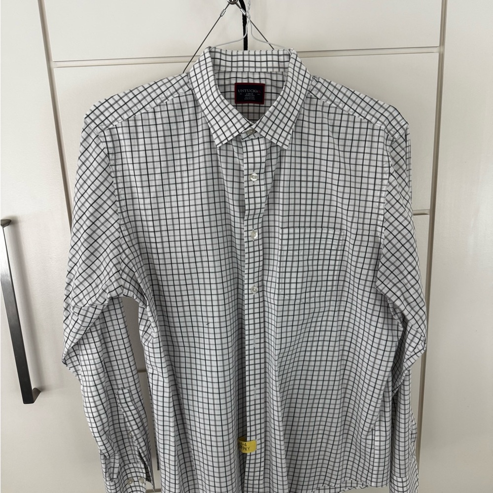 UNTUCKit White and Black Checkered Dress Shirt